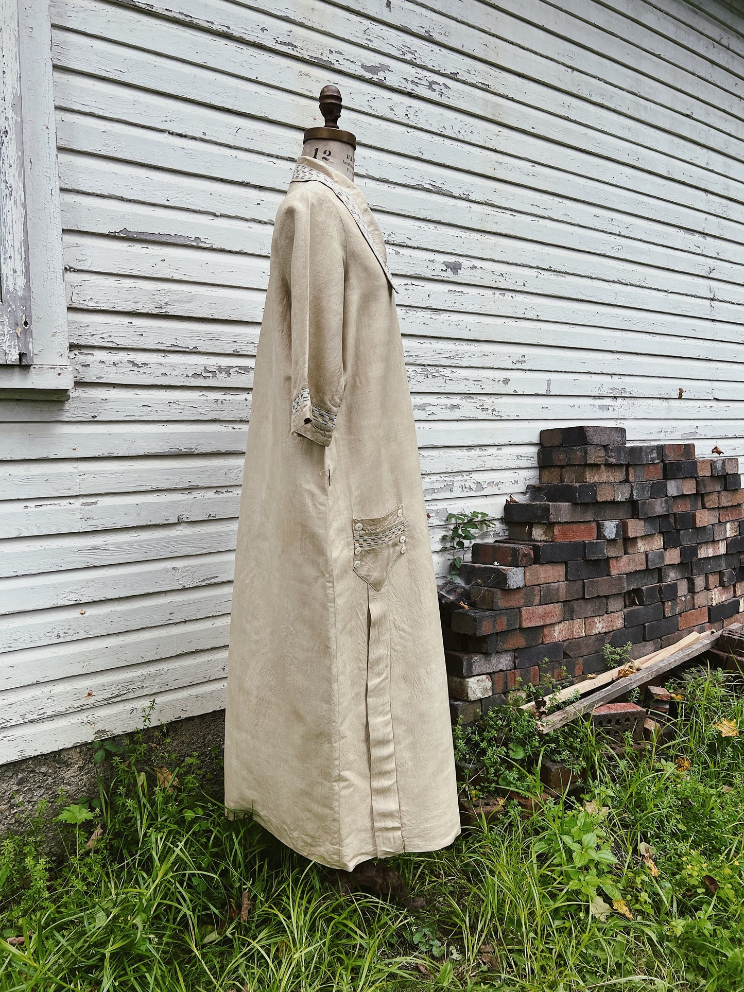1920s Raw Silk Dress With Woven Details