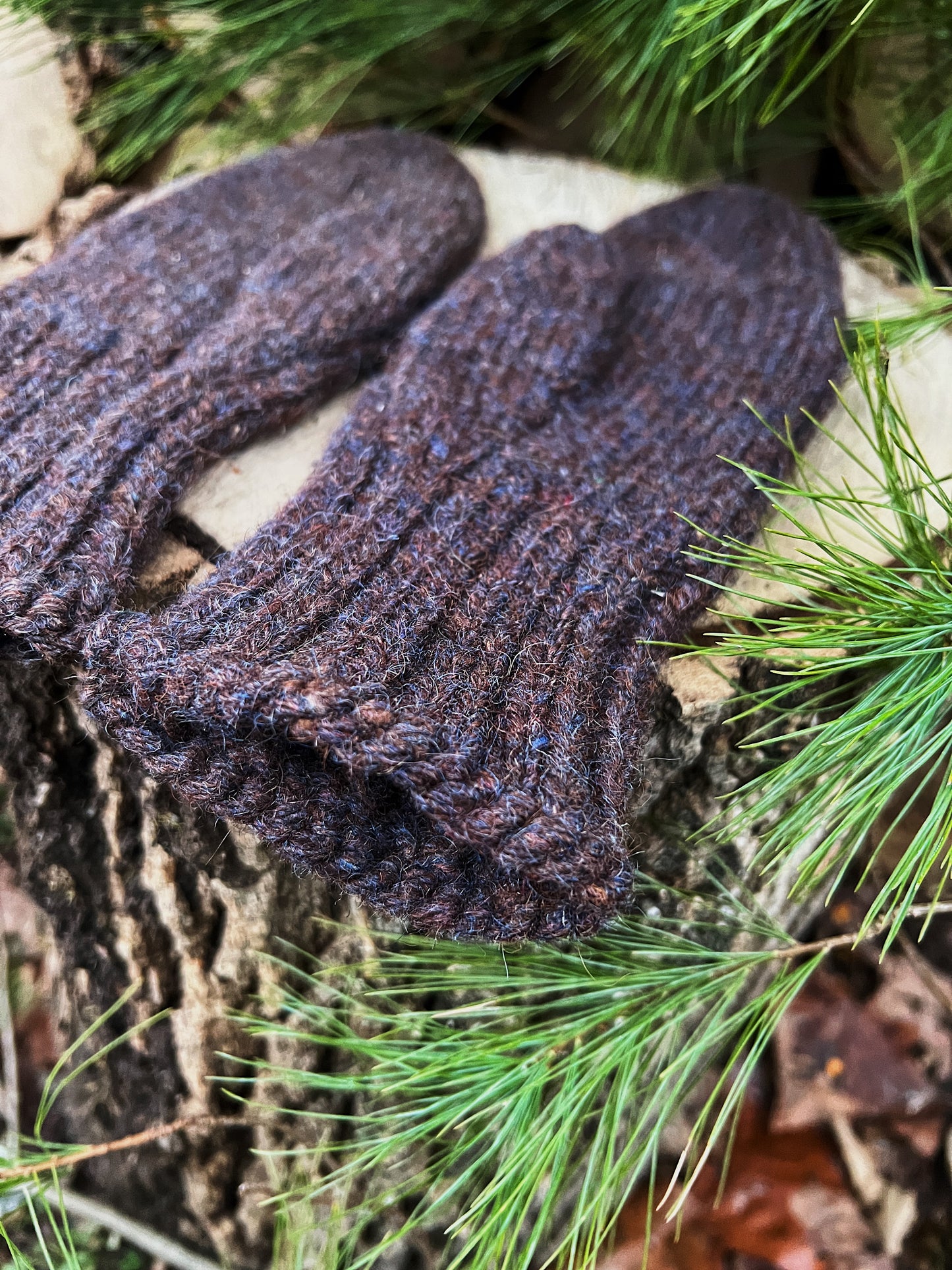 Victorian Era Wool Pointed Mittens, Hand Knit In Gorgeous Flecked Yarn