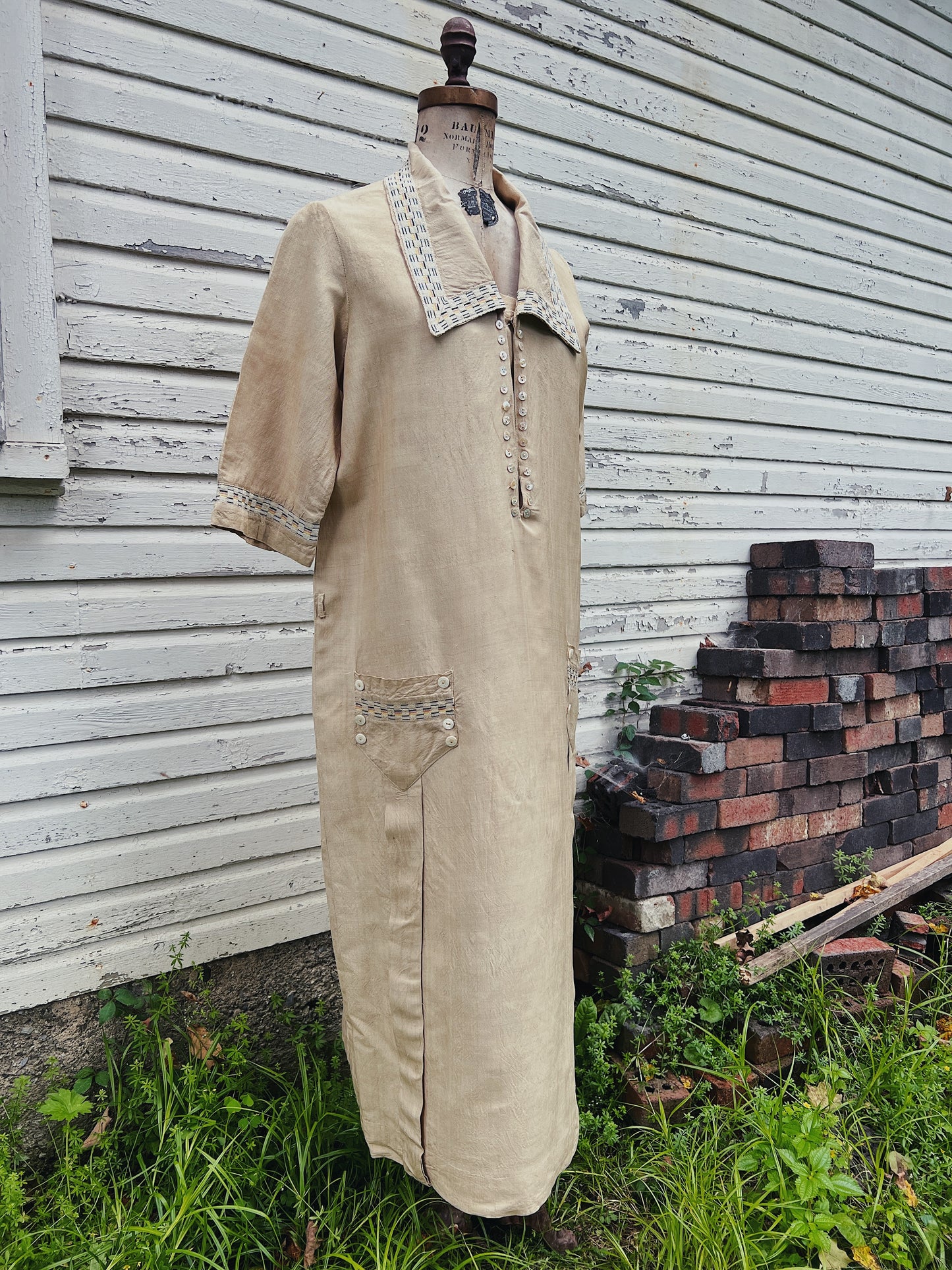 1920s Raw Silk Dress With Woven Details