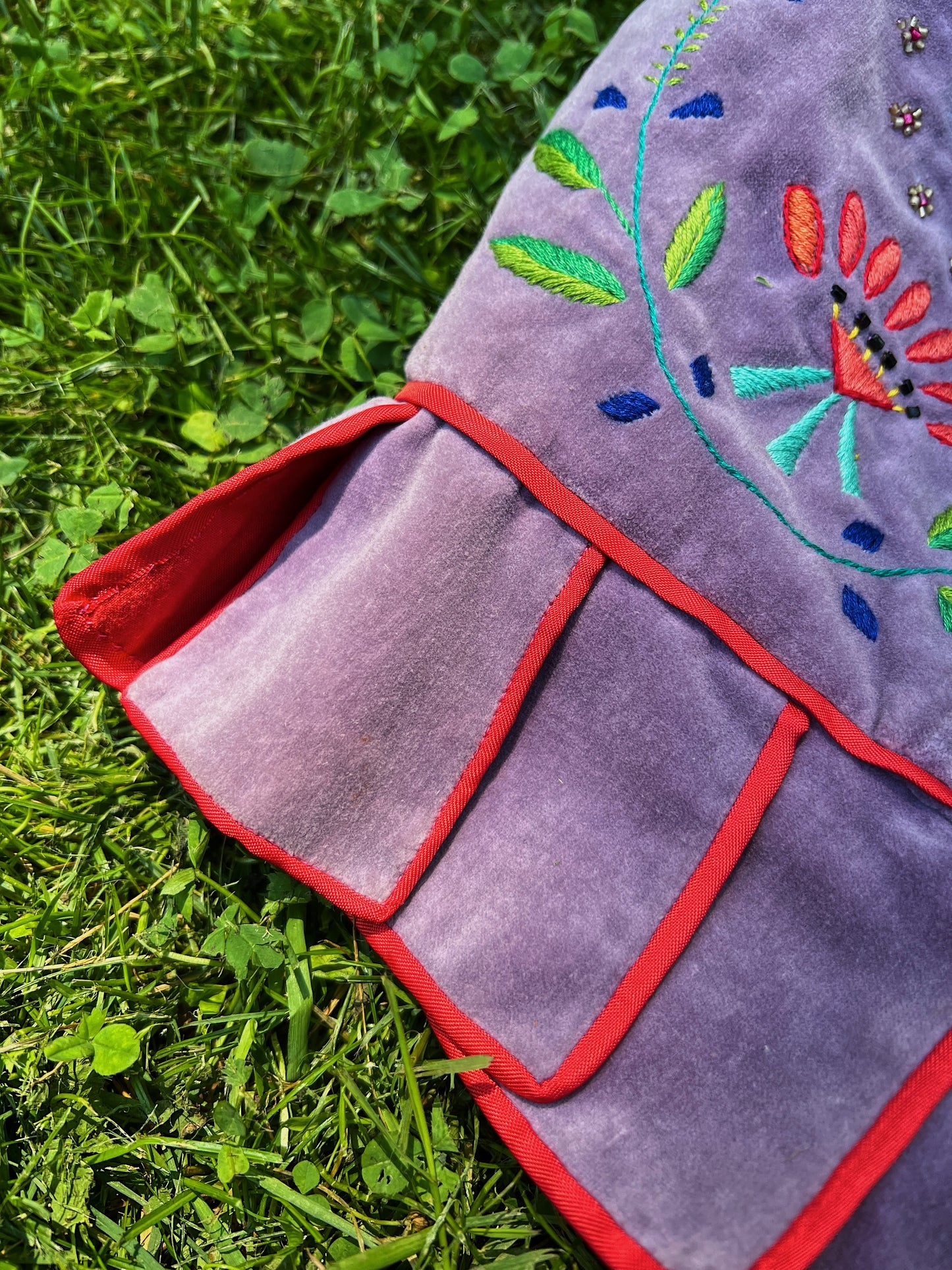 Vintage Folk Embroidered Vest With Beaded Florals