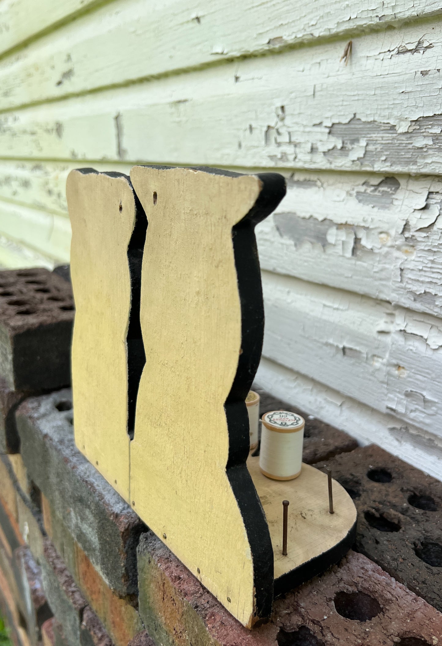 Folk Art Wood Puppy & Kitty Thread Spool Holder