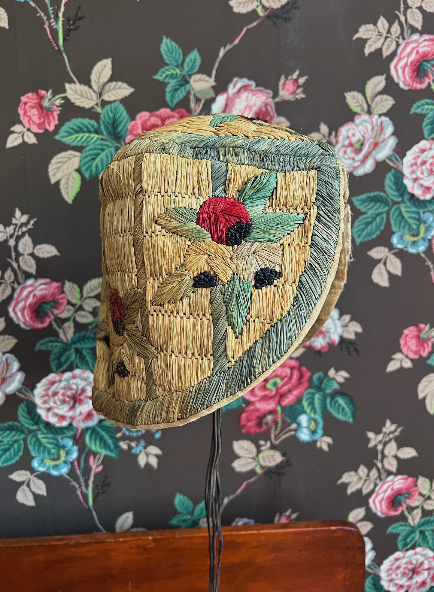 1920s/30s Souvenir Straw Beach Bonnet/Cloche