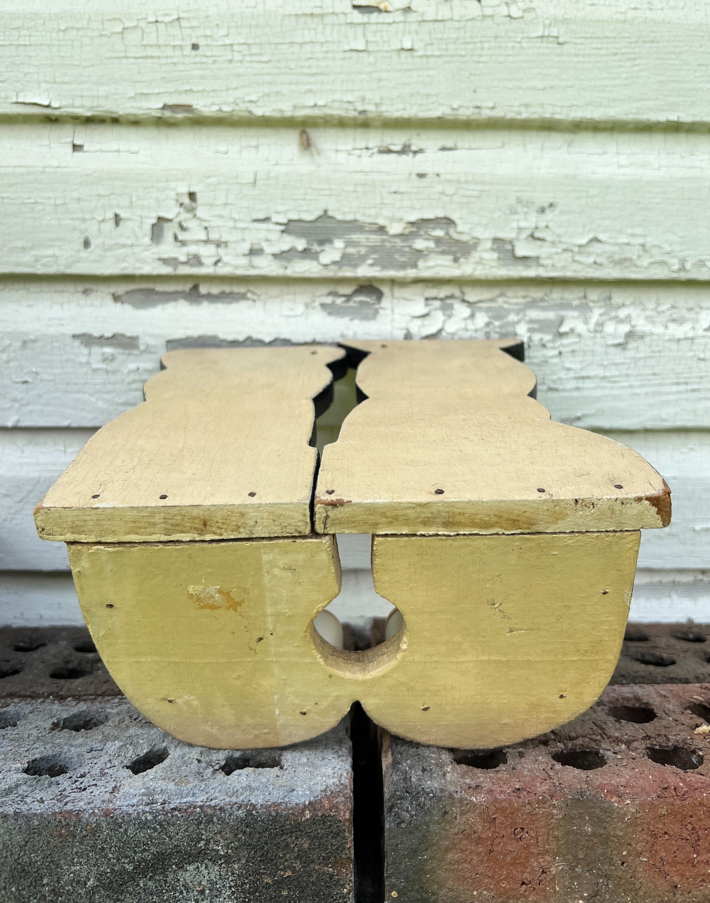 Folk Art Wood Puppy & Kitty Thread Spool Holder