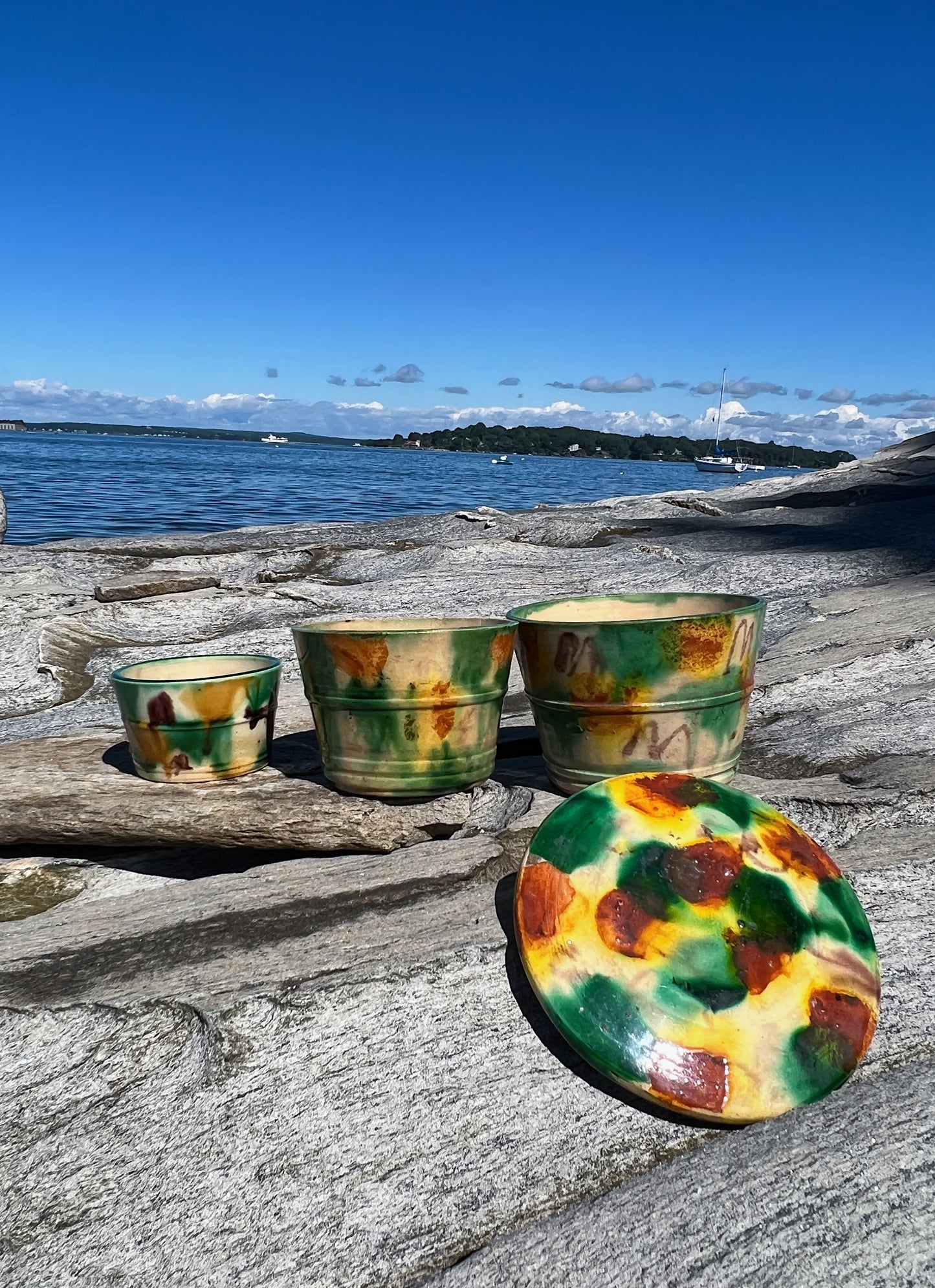 1930s Whieldon Majolica Nesting Cups, Made In Japan