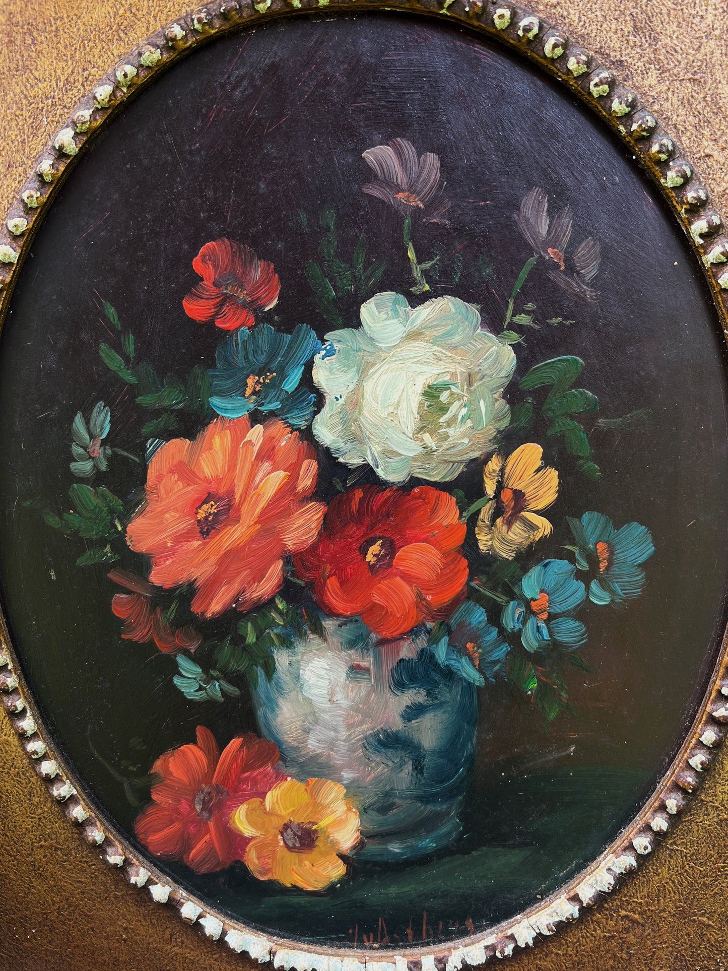 Victorian Era Floral Still Life Oil Painting In Custom Gilt Frame