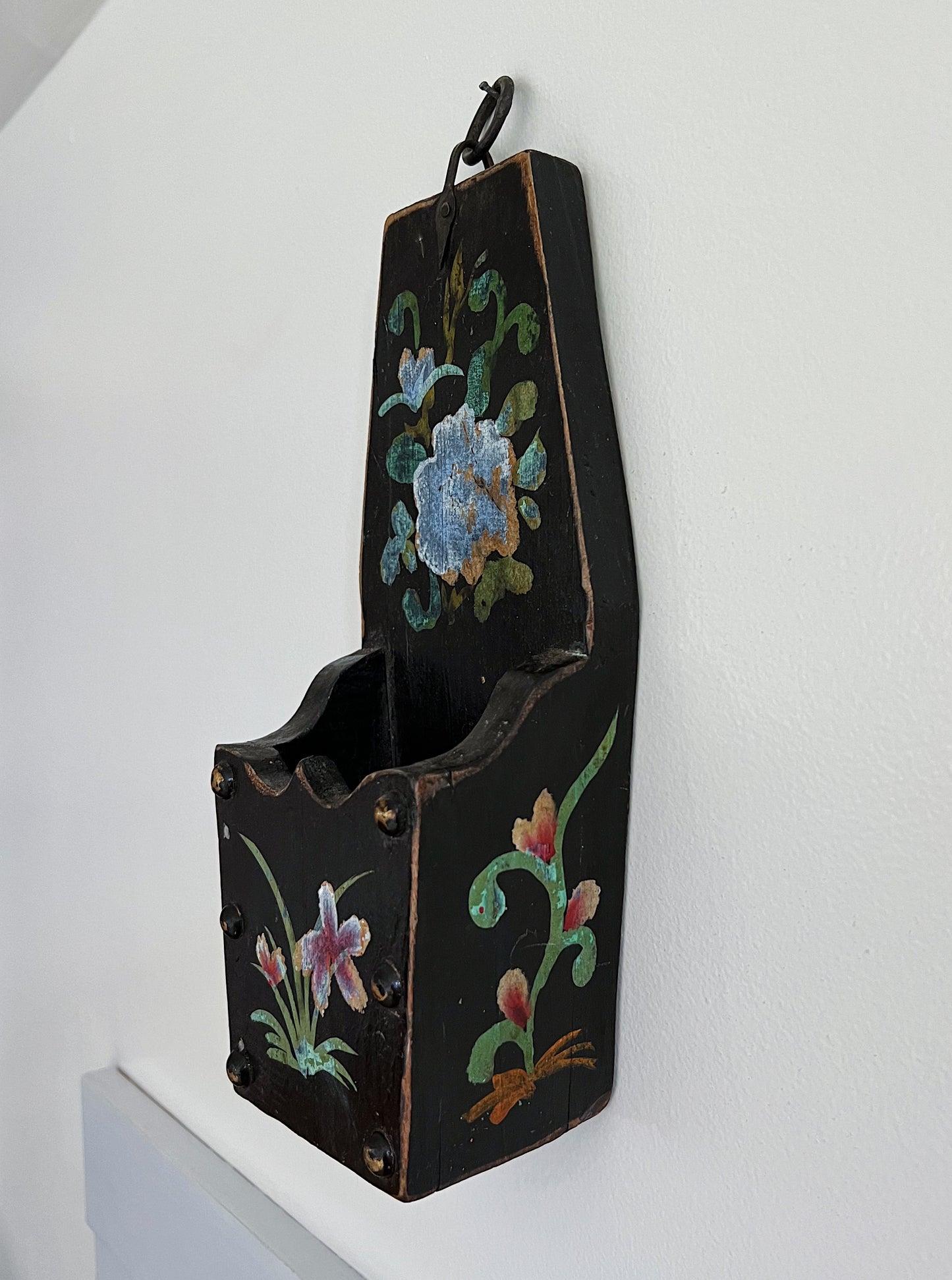 Hand Painted Primitive Wall Pocket Letter Holder