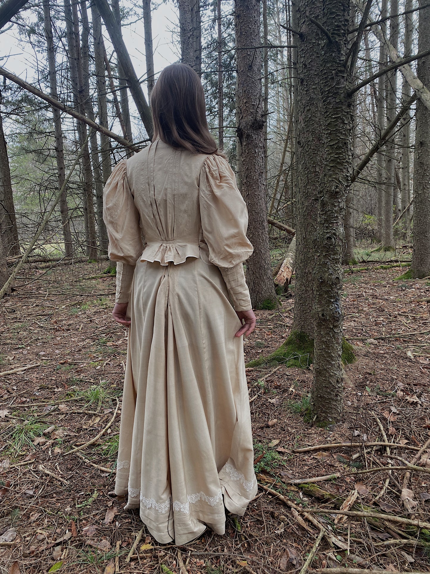 Victorian Ivory Raw Silk Set