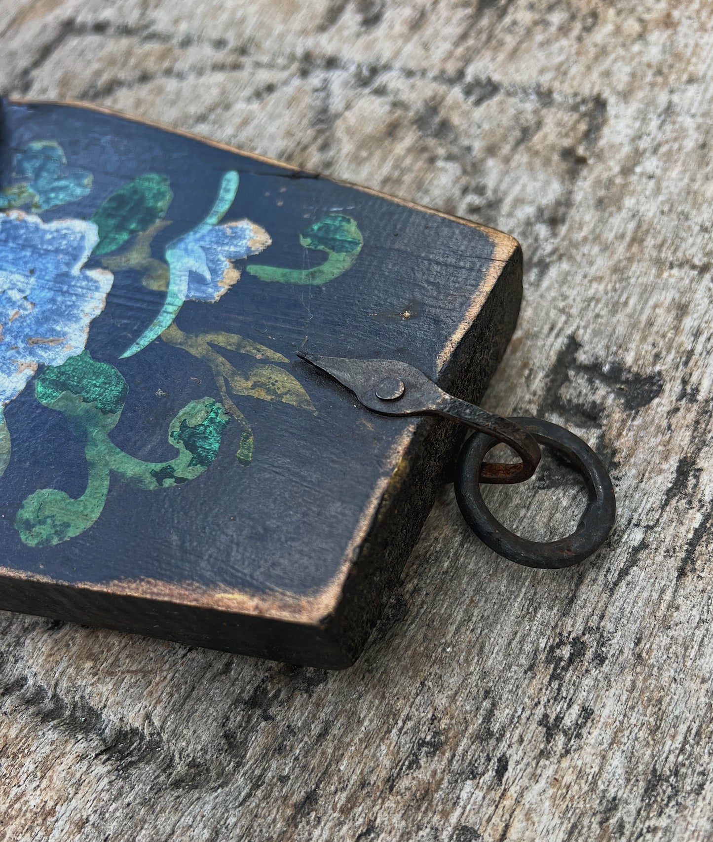 Hand Painted Primitive Wall Pocket Letter Holder