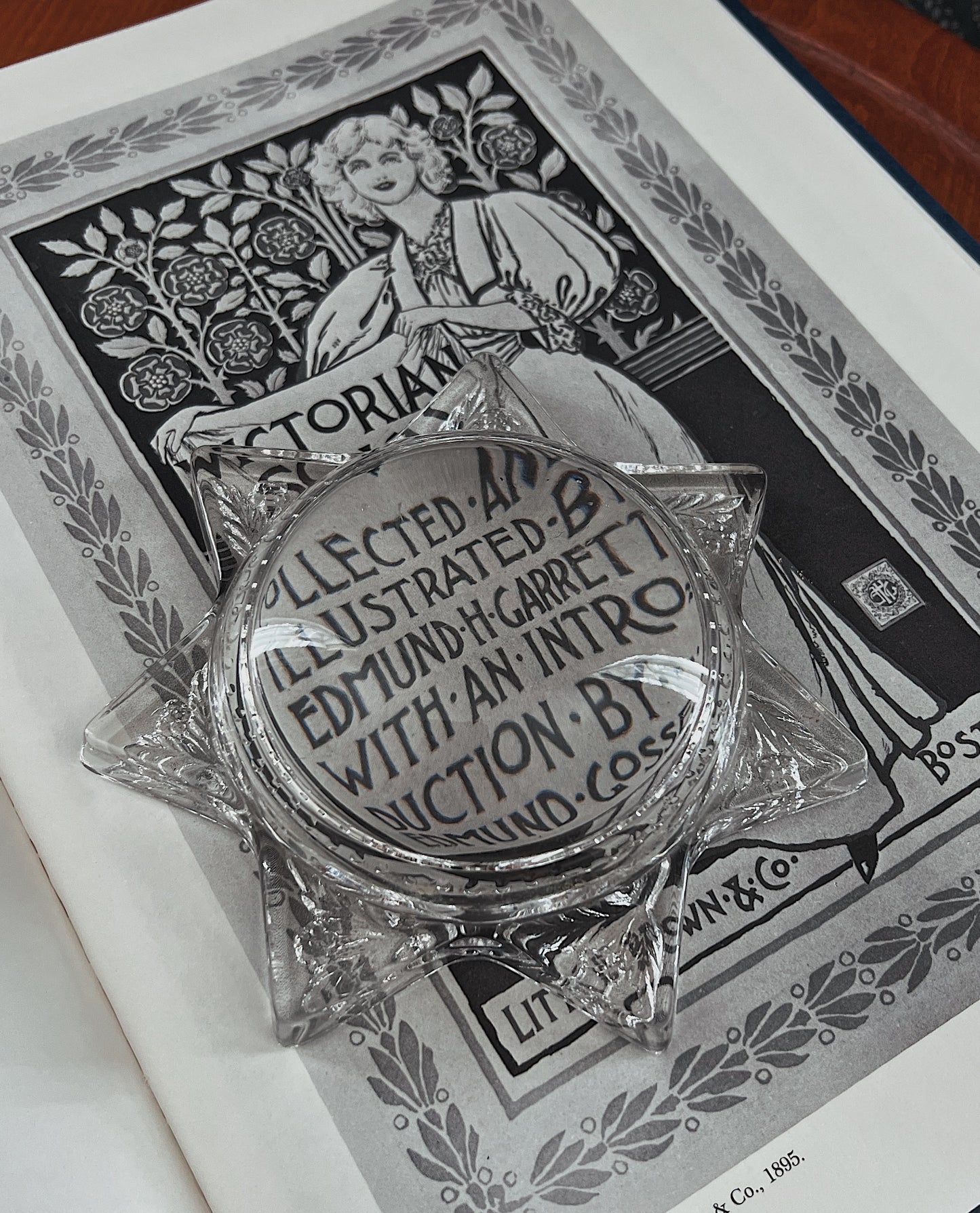 Victorian-Era 7 Pointed Star Magnifying Paper Weight