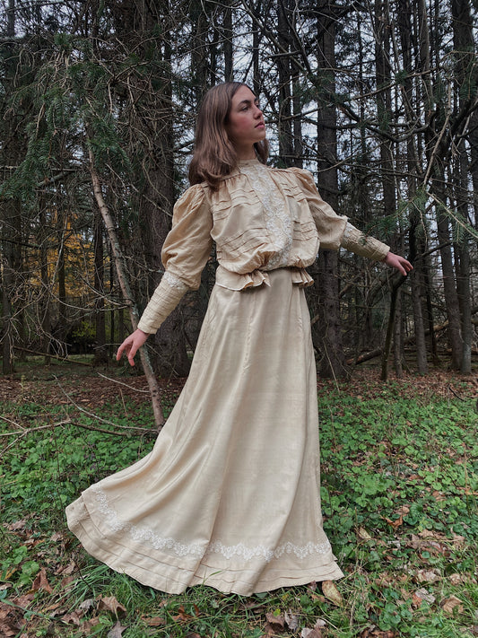 Victorian Ivory Raw Silk Set