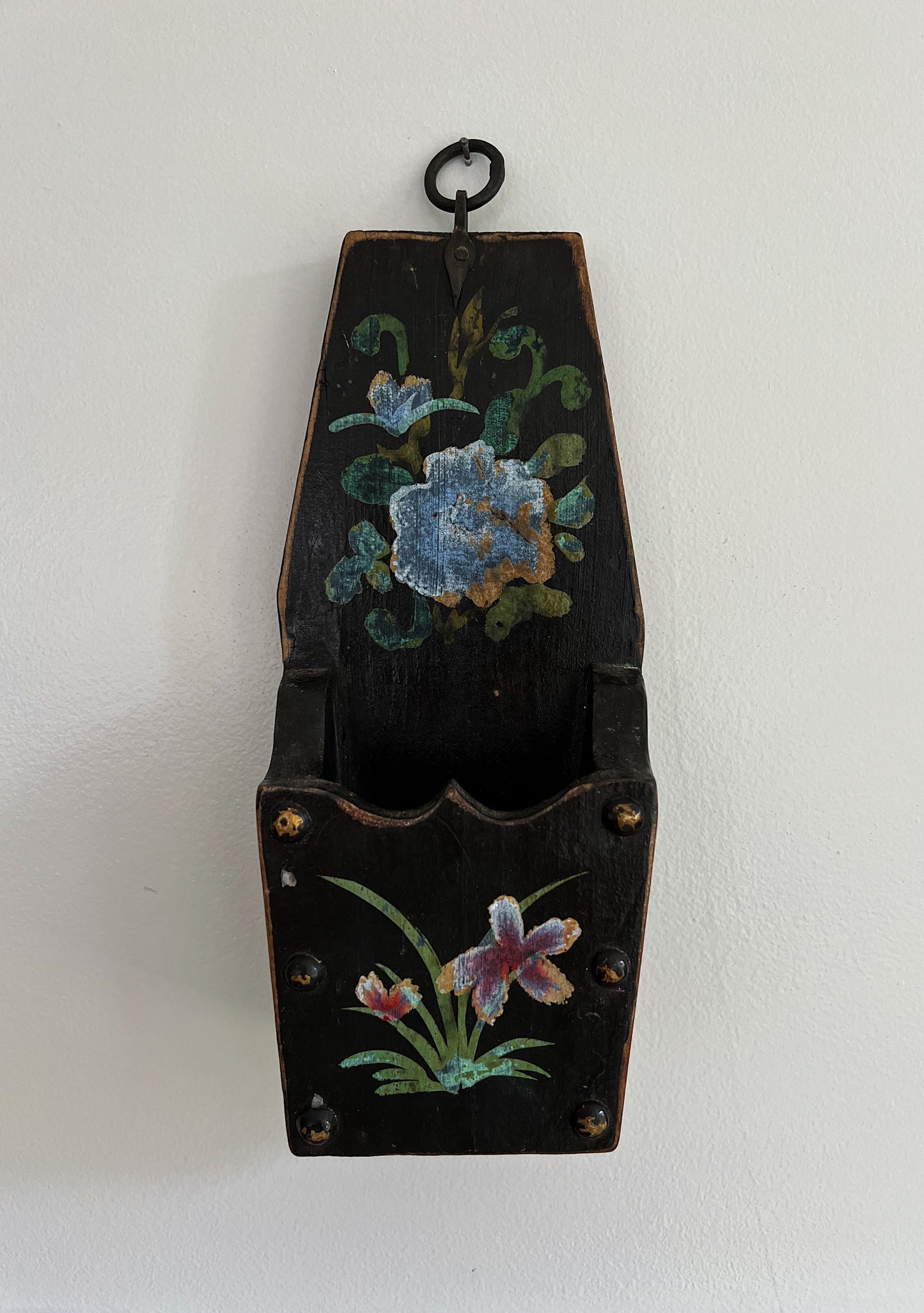 Hand Painted Primitive Wall Pocket Letter Holder