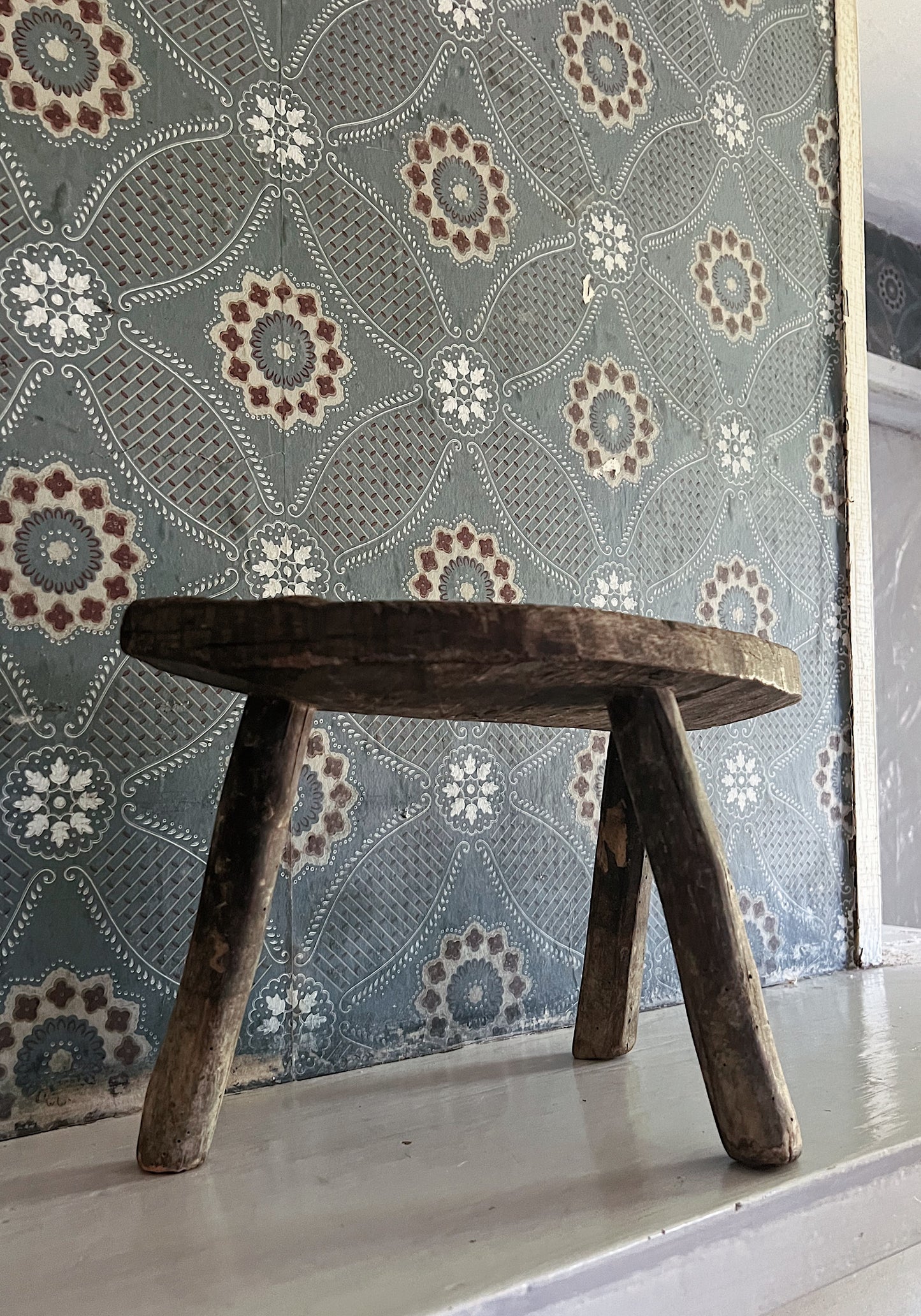 Early 1900s Rustic Tripod Milking Stool
