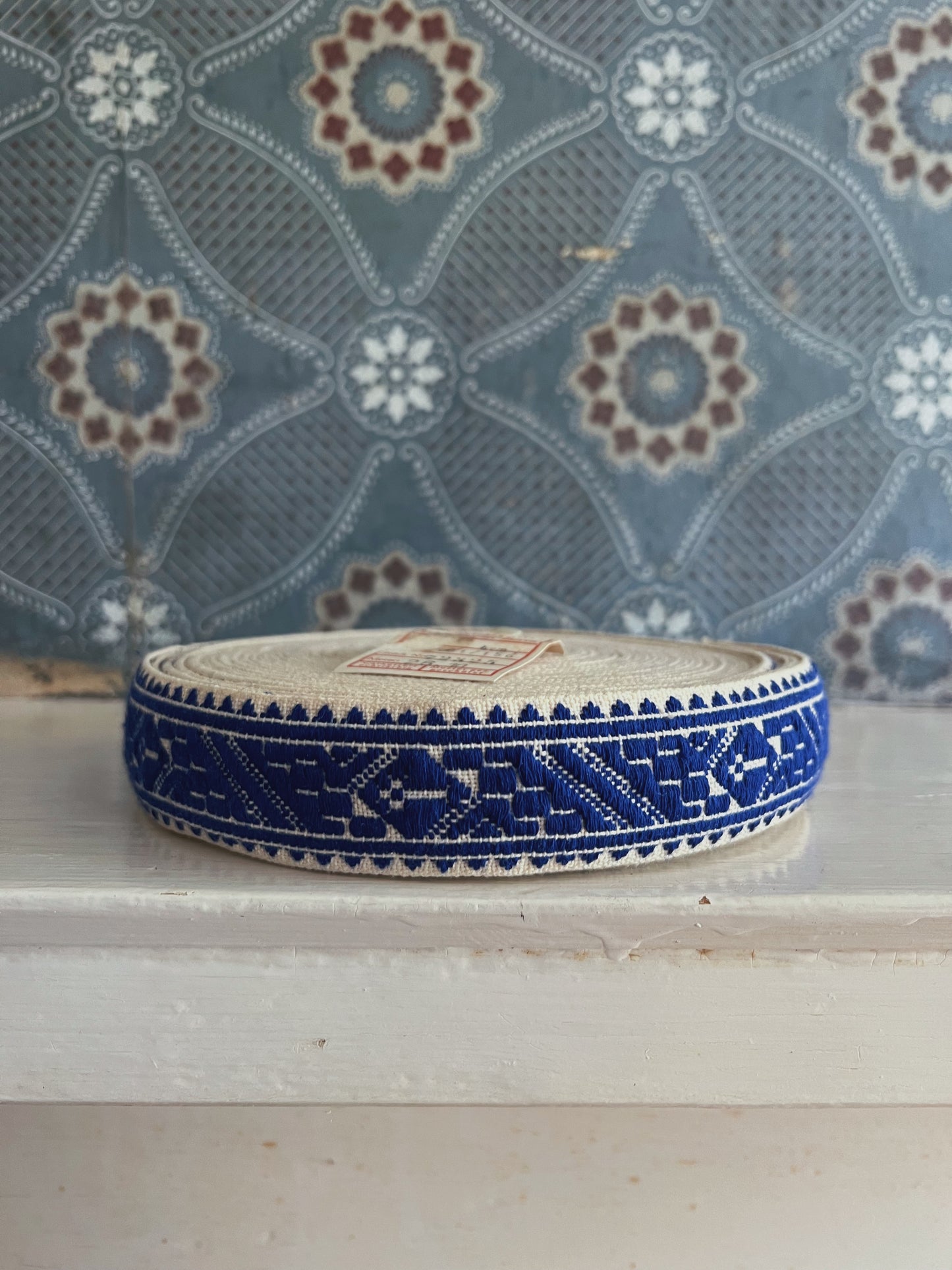 1930s Deadstock Linen & Cotton Embroidered Trim