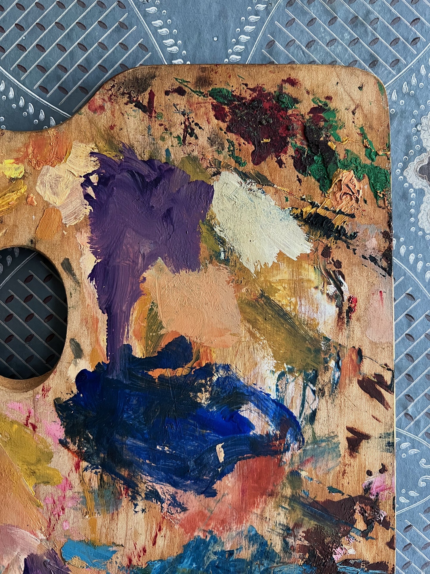 Antique Wooden Painter’s Pallete