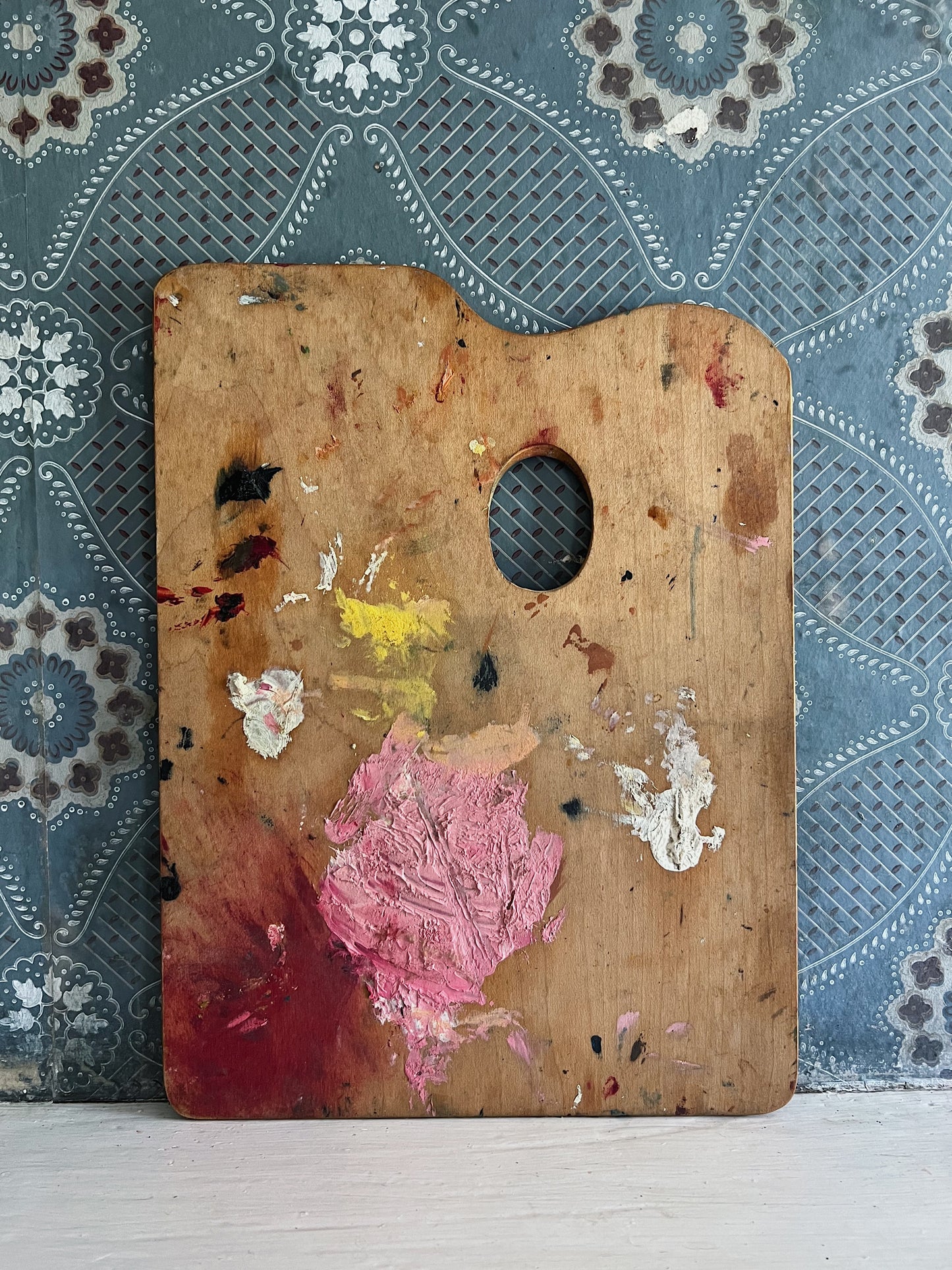 Antique Wooden Painter’s Pallete